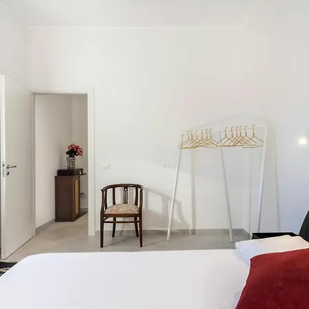 Angelina - Charming & Apartment *