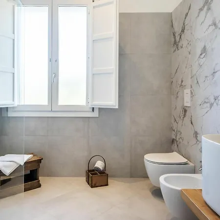 アパート Angelina - Charming & トラーパニ