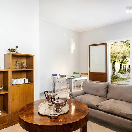 アパート Angelina - Charming &