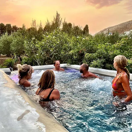 Angelina - Charming & アパート *