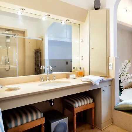 アパート Angelina - Charming & *