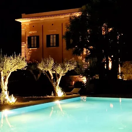 Angelina - Charming & * Trapani
